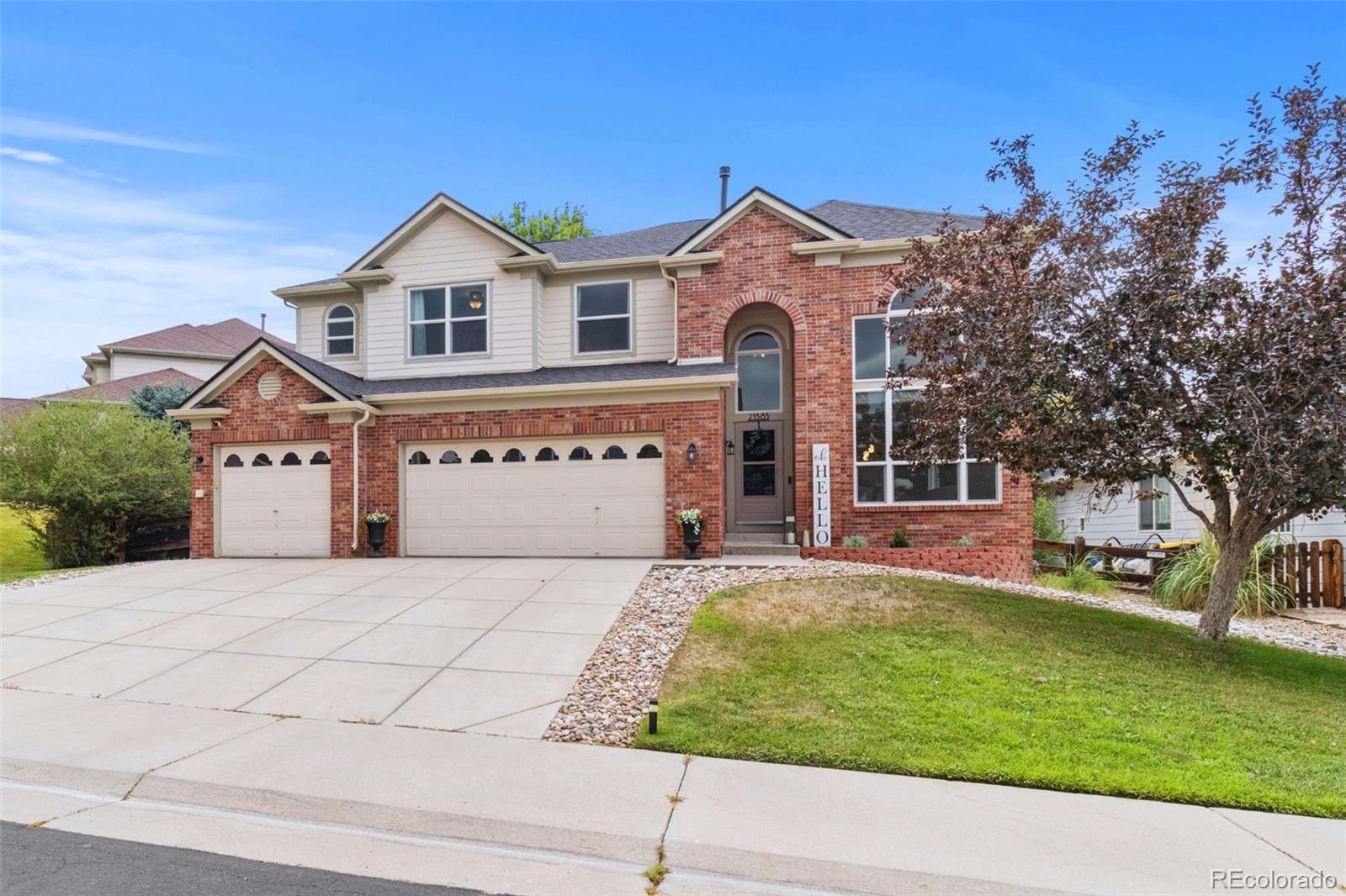 23585 E Maple Hills Avenue