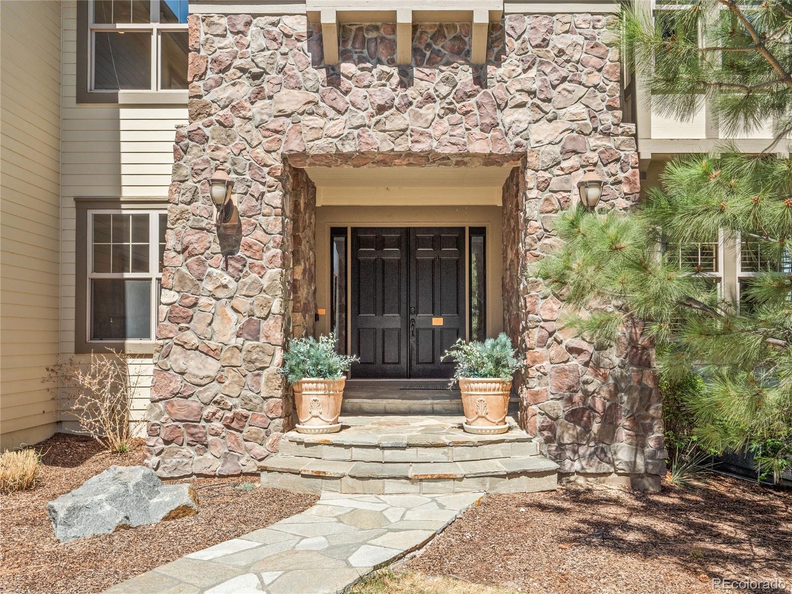 6281 Oxford Peak Place