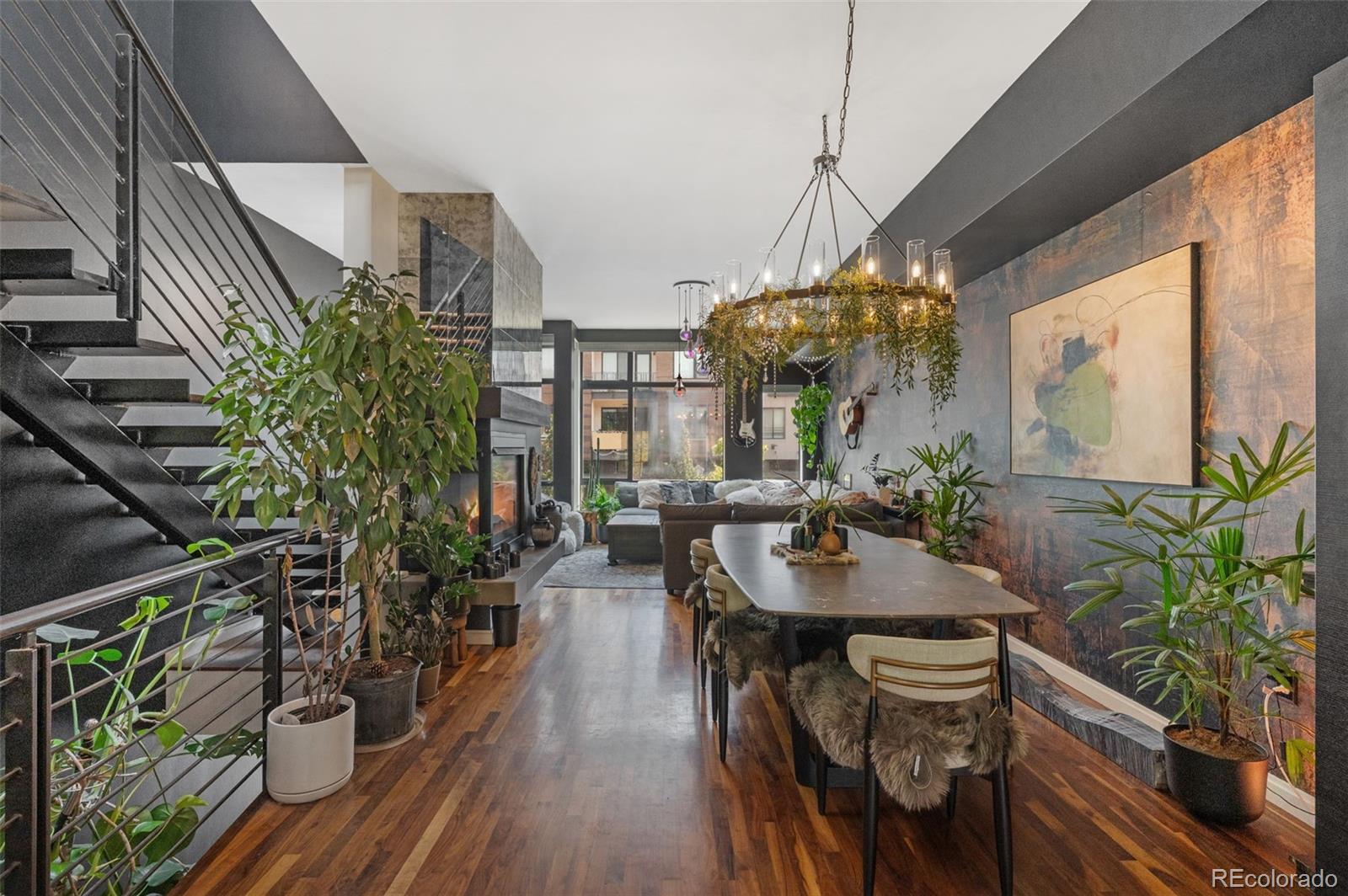 2325 Walnut Street 4