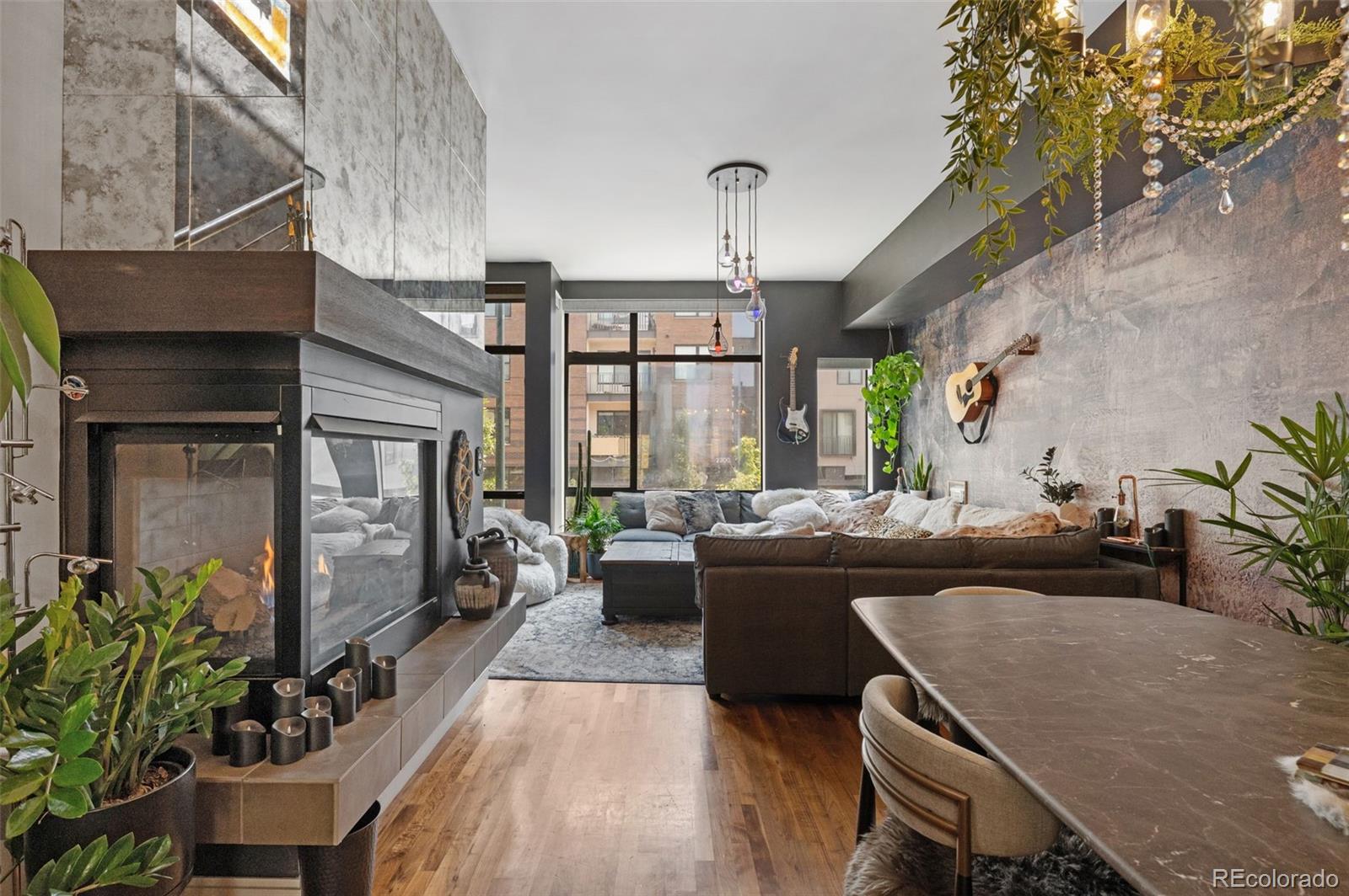 2325 Walnut Street 4