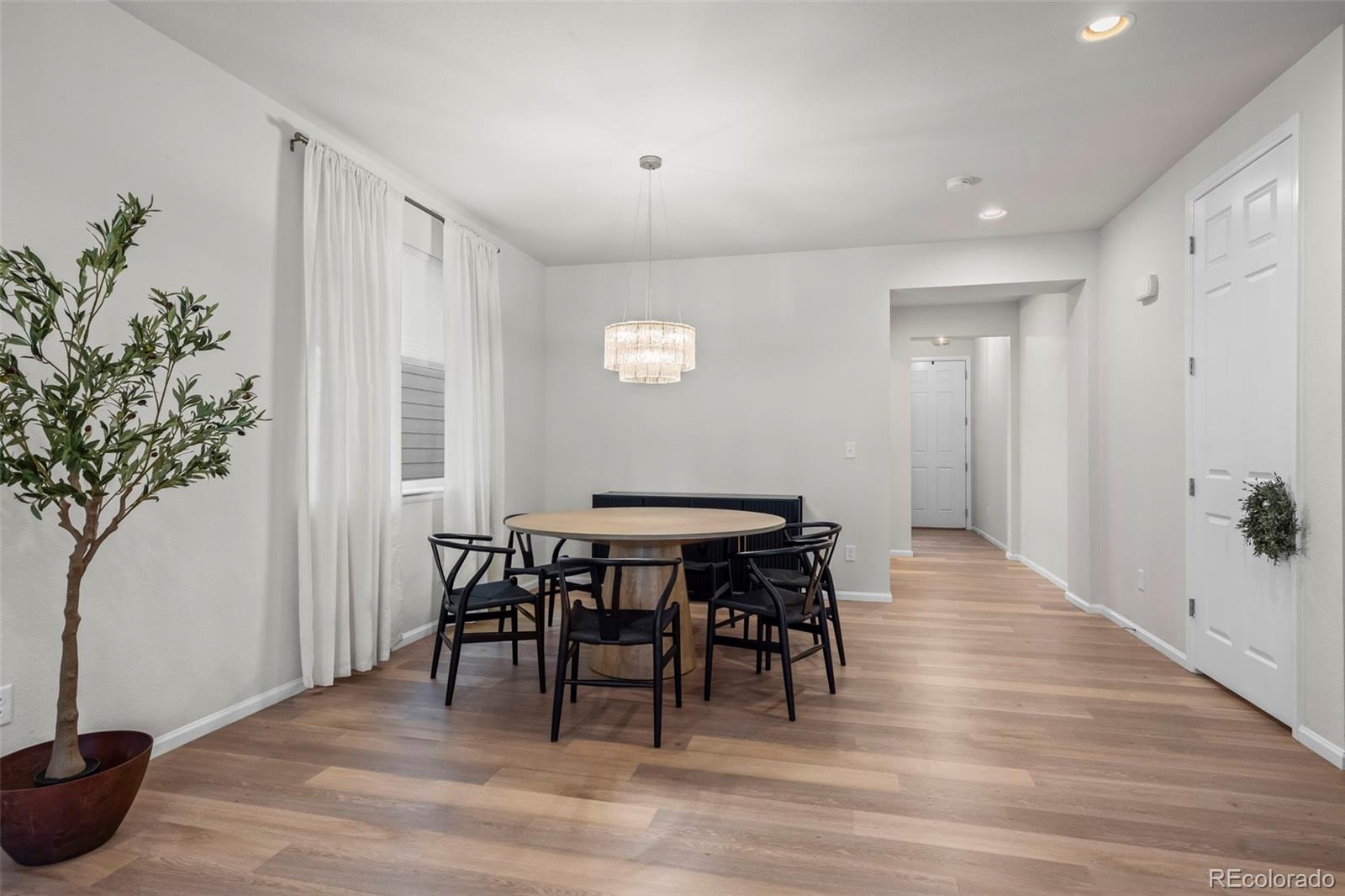 5223 Gray Wolf Lane