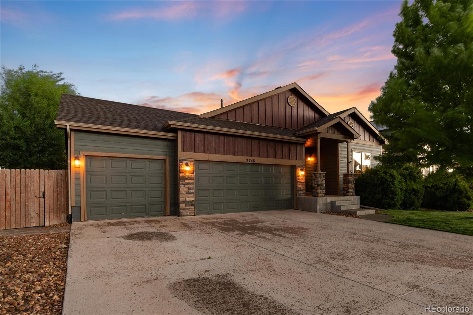 2746 Stallion Way