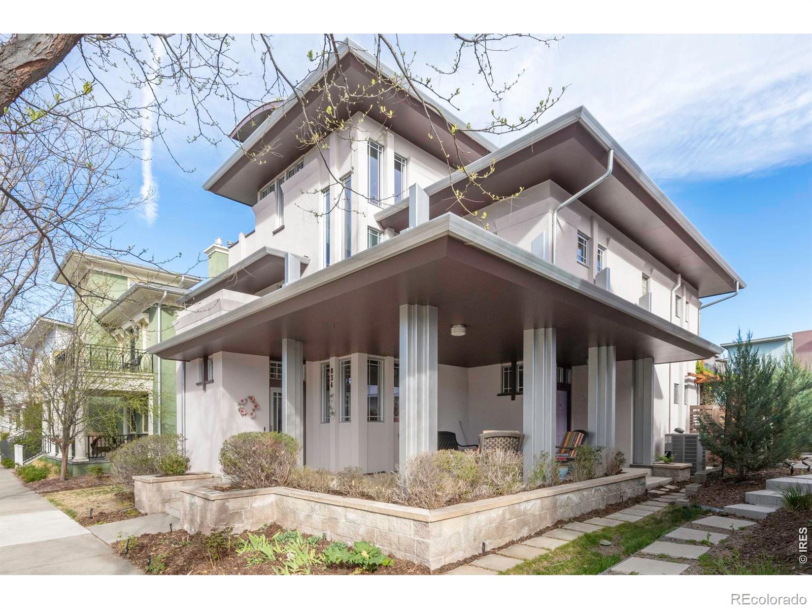 834 Confidence Drive