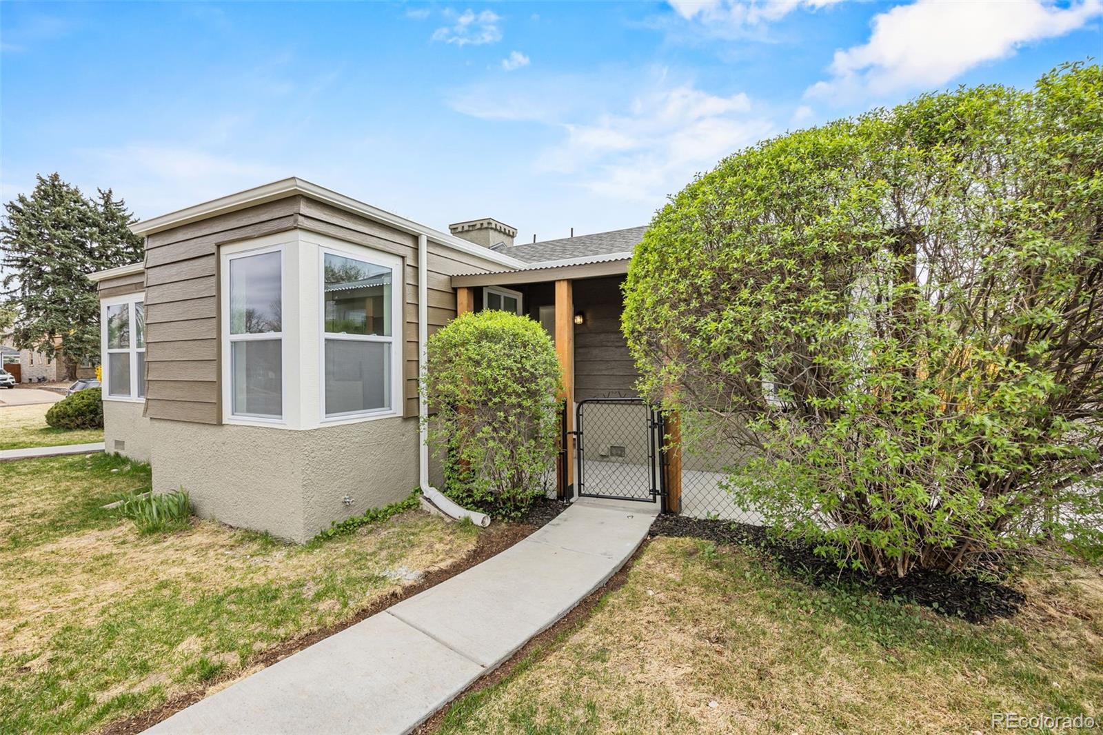 1340-1346 E Vassar Avenue 1340 & 1346