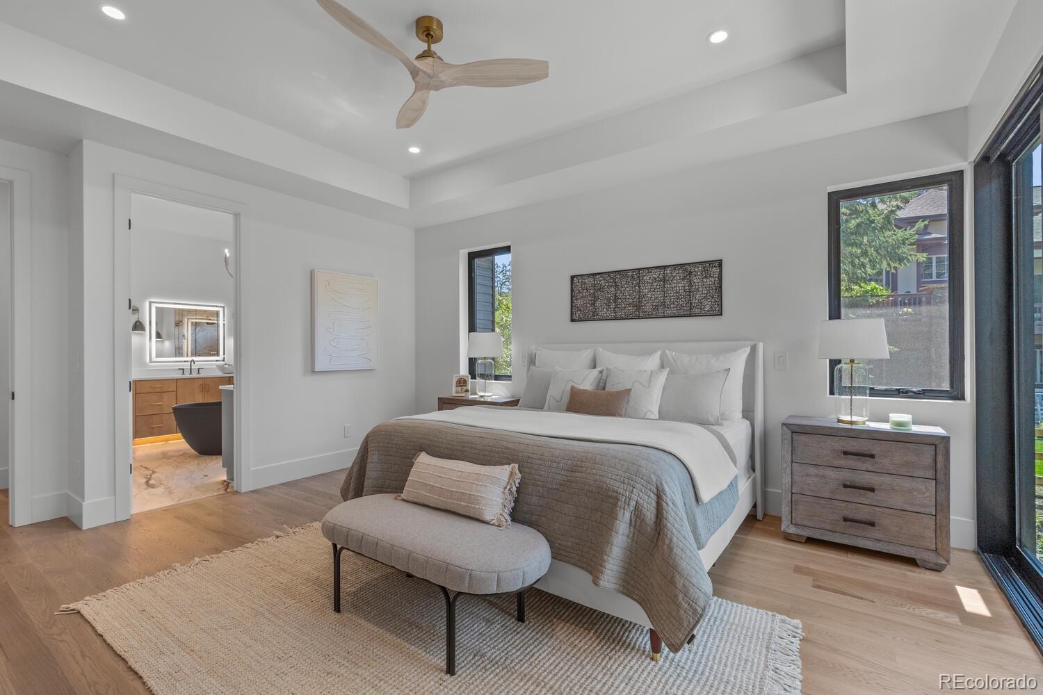 2596 Saddleback Drive