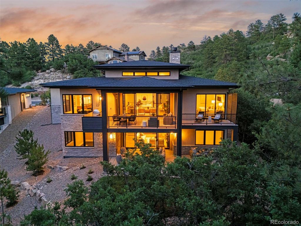 Photo of 2596 Saddleback Drive, Castle Rock, CO 80104 (MLS # 8153456)