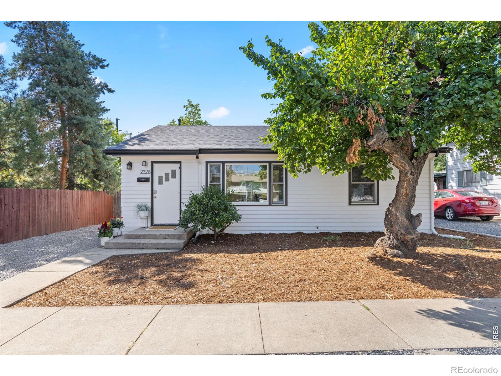 2328 Walnut Street