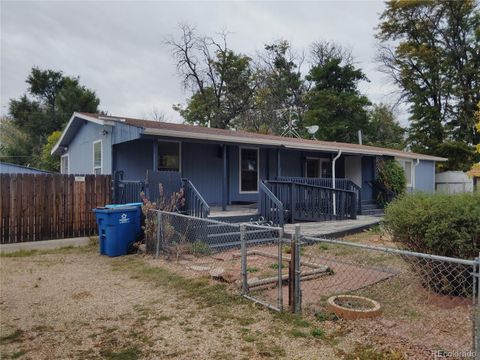 418 Willow Drive Lochbuie CO 80603