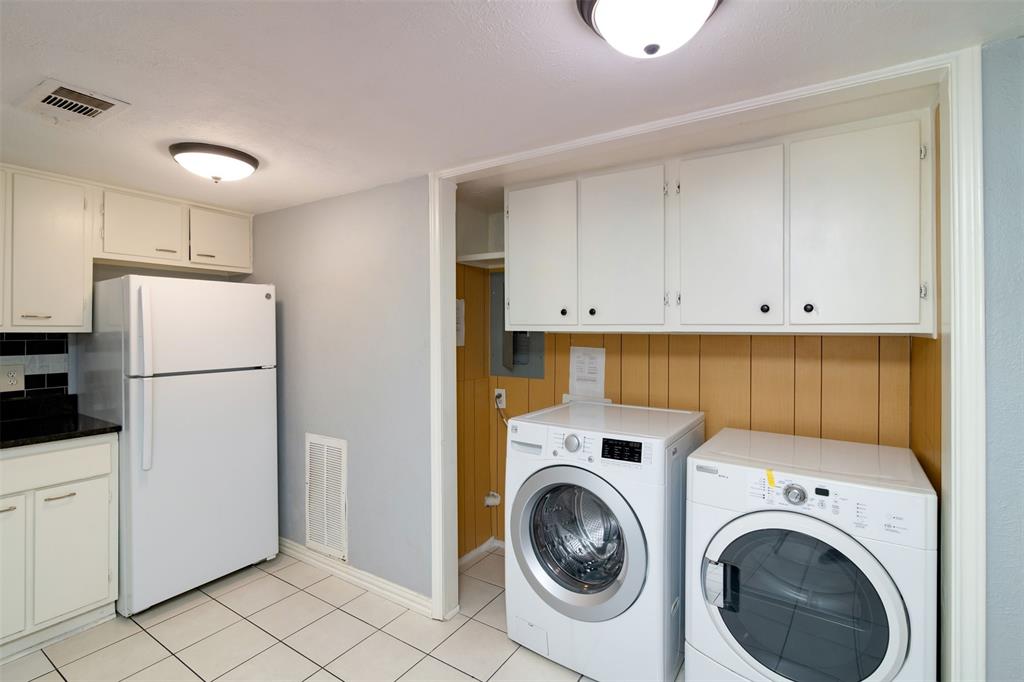 Park Lane Twnhms Ph 02 - Residential