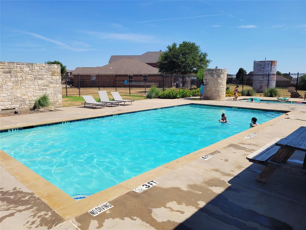 Chisholm Springs - Residential Lease