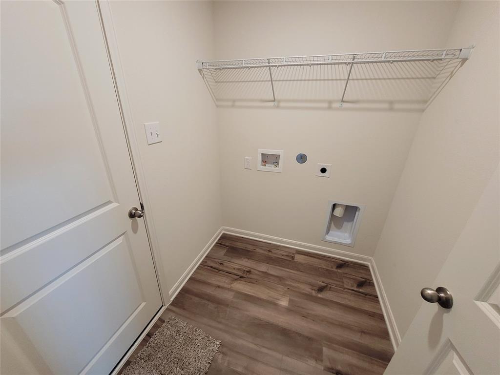 Chisholm Springs - Residential Lease