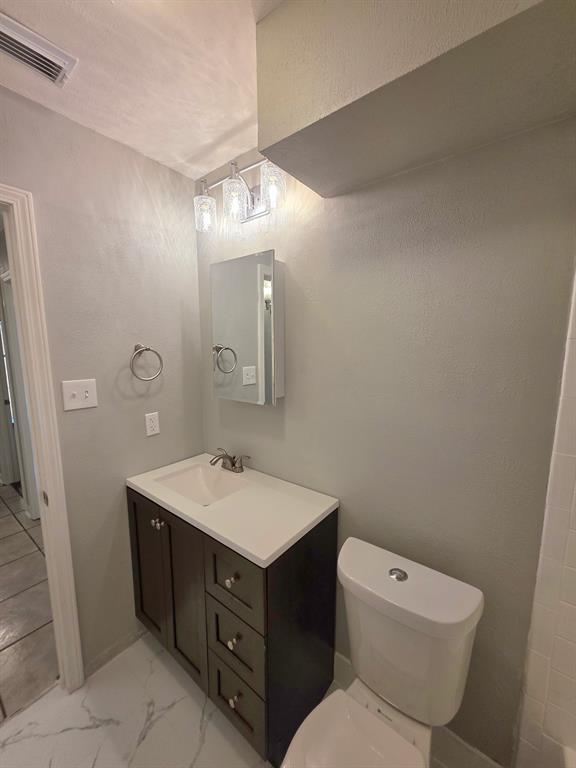 Cloisters Condo The - Residential