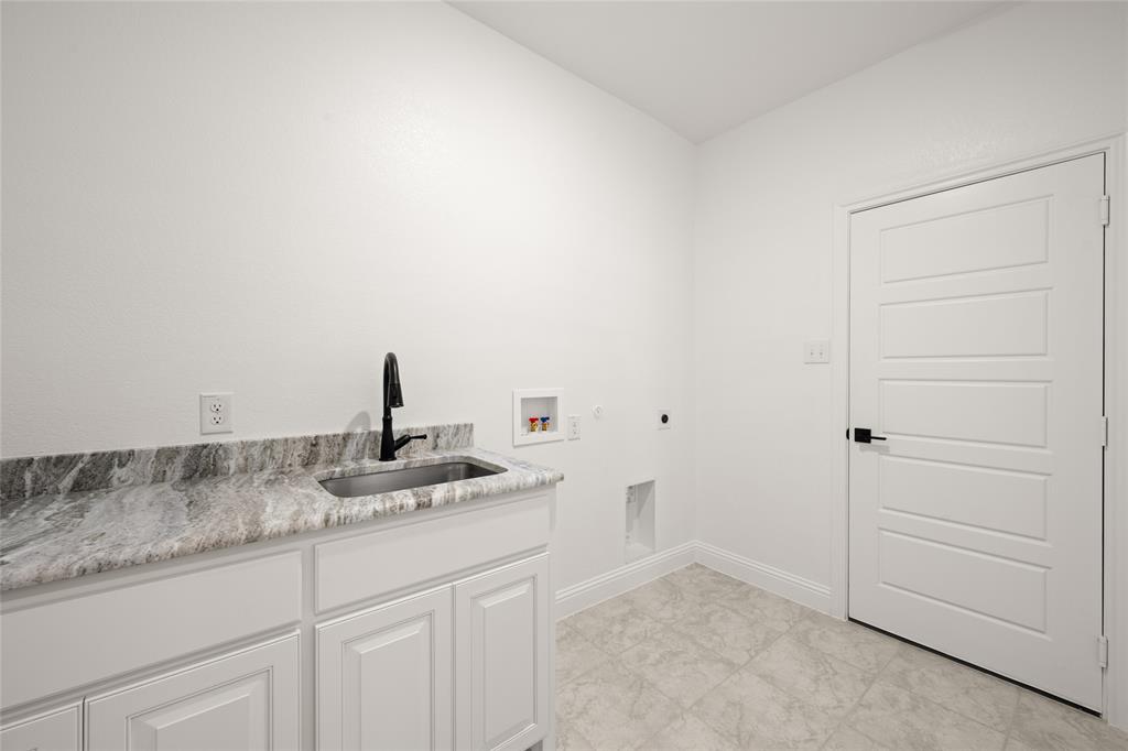 Abe's Landing - Residential