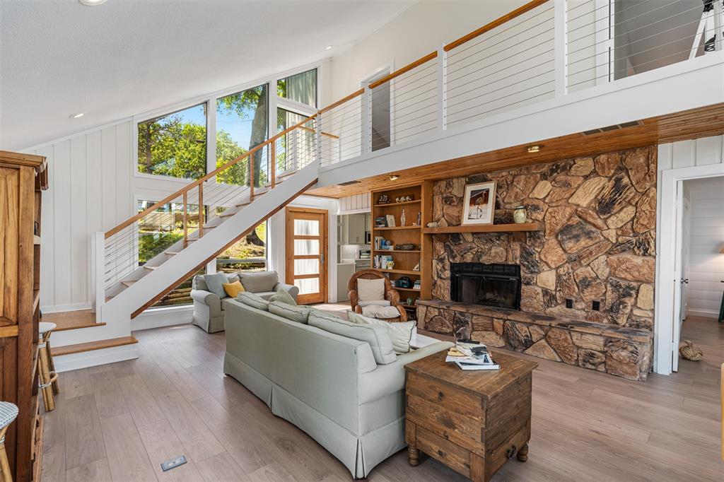513 Winding Shore Drive