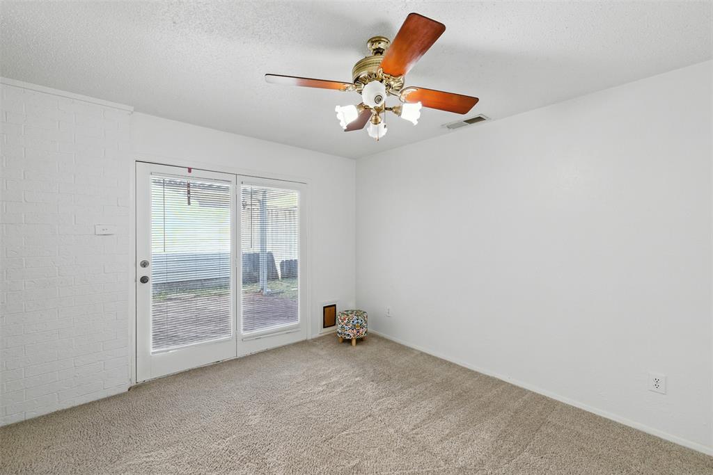 Two Worlds Apollo 01 - Residential