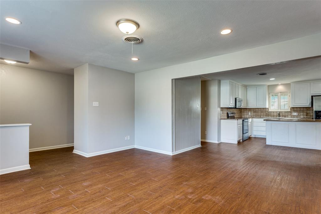 3573 Westfield Avenue