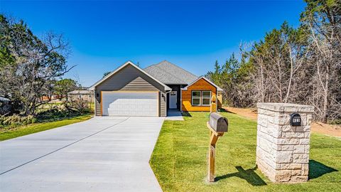 924 Bosque River Drive Granbury TX 76048