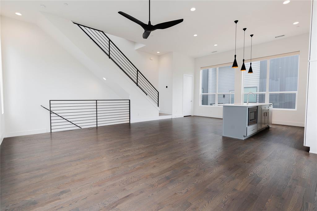 2623 Kimsey Drive 101