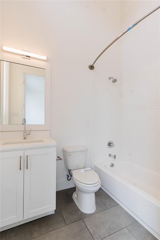 2623 Kimsey Condo - Residential