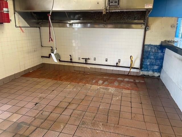 Hallbrook Add - Commercial Lease