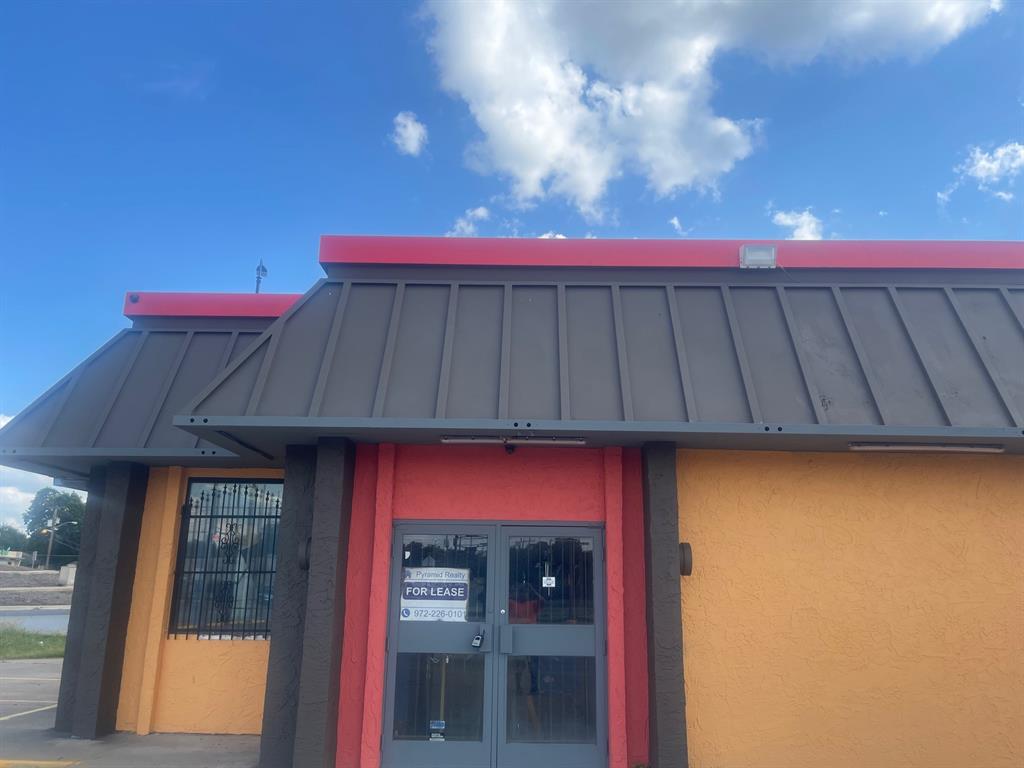 Hallbrook Add - Commercial Lease