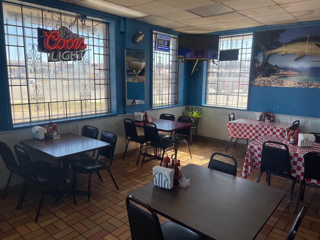 Hallbrook Add - Commercial Lease