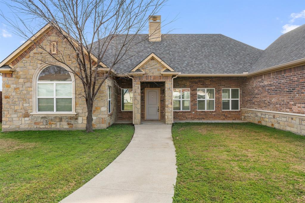 1522 Hillcrest Drive