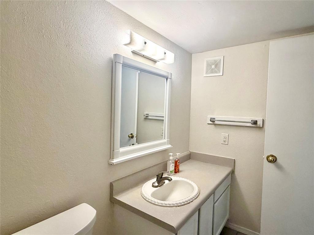 Cimarron Court Condo Ph 1 - Residential