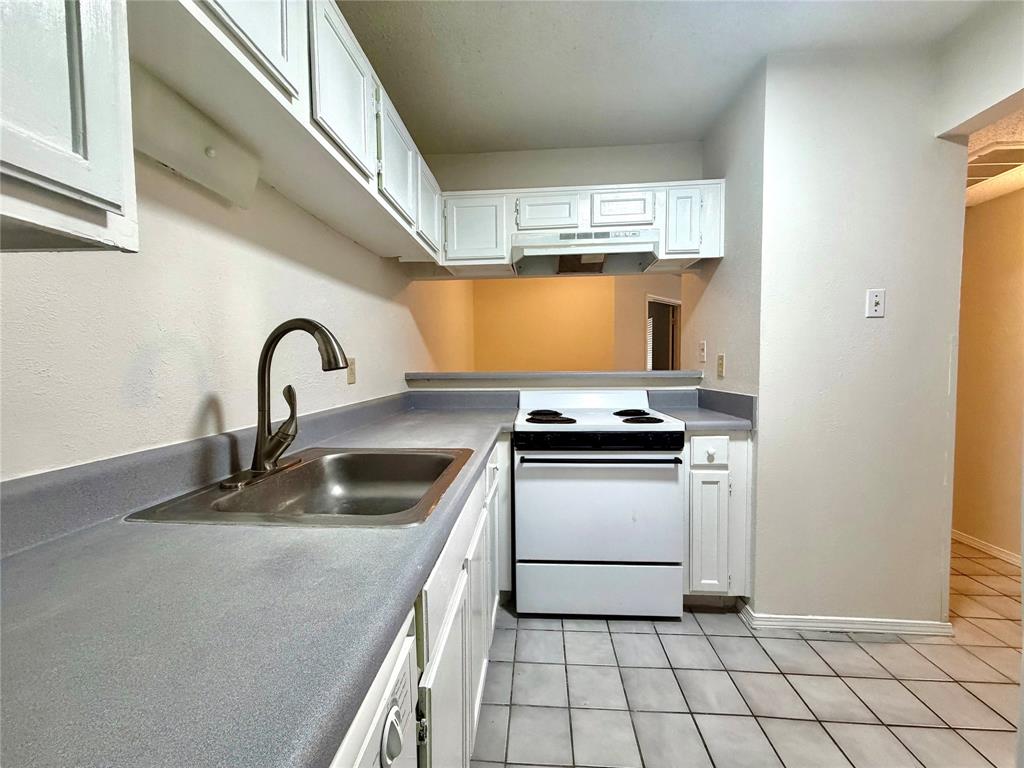 Cimarron Court Condo Ph 1 - Residential