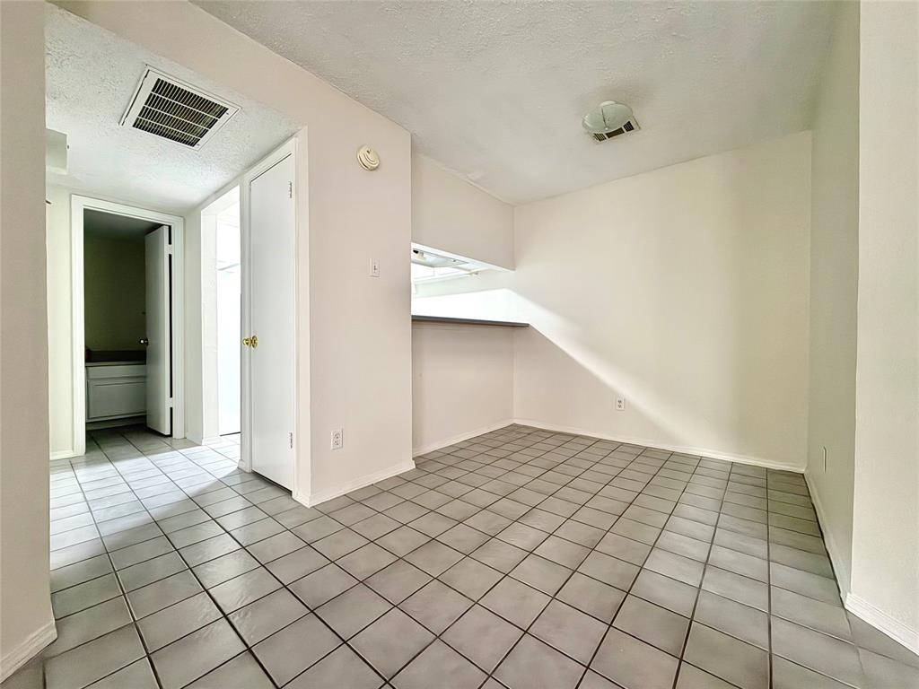 Cimarron Court Condo Ph 1 - Residential