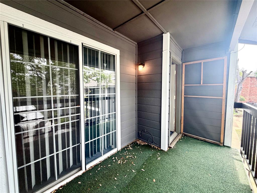 Cimarron Court Condo Ph 1 - Residential