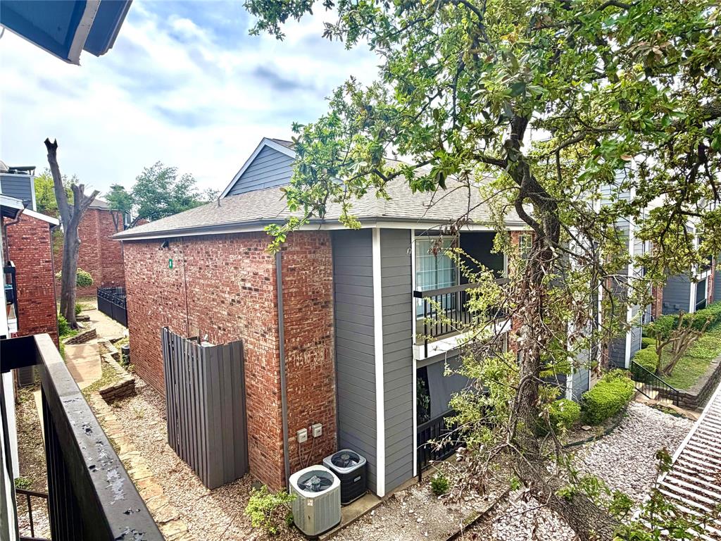 Cimarron Court Condo Ph 1 - Residential