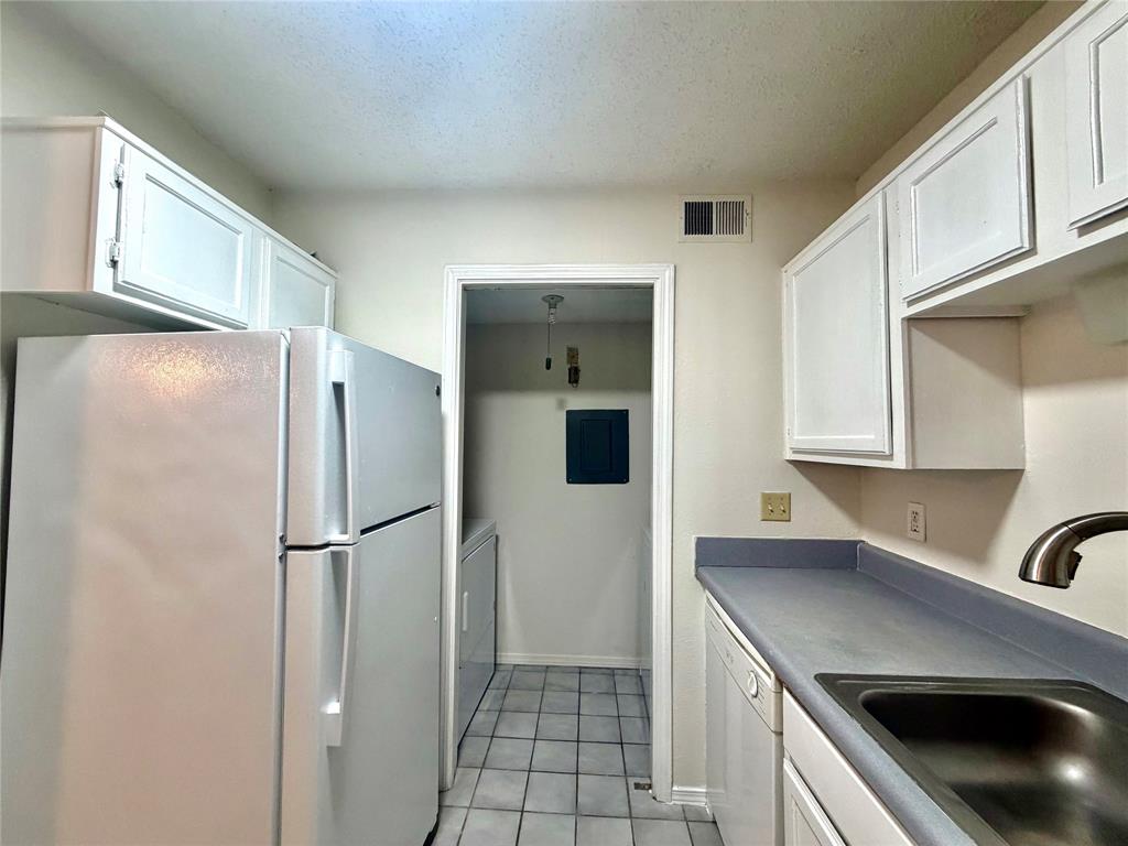Cimarron Court Condo Ph 1 - Residential