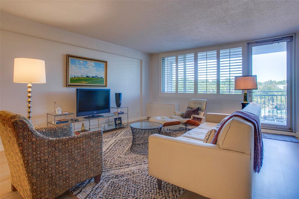 Twenty-One Turtle Creek Condos - Residential