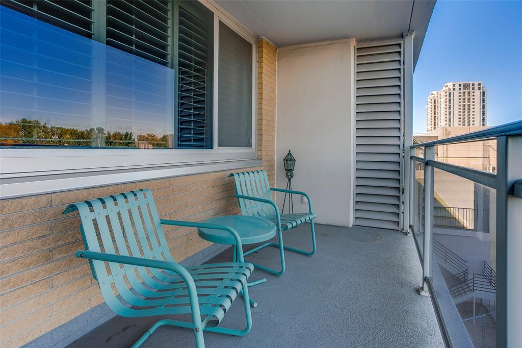 Twenty-One Turtle Creek Condos - Residential