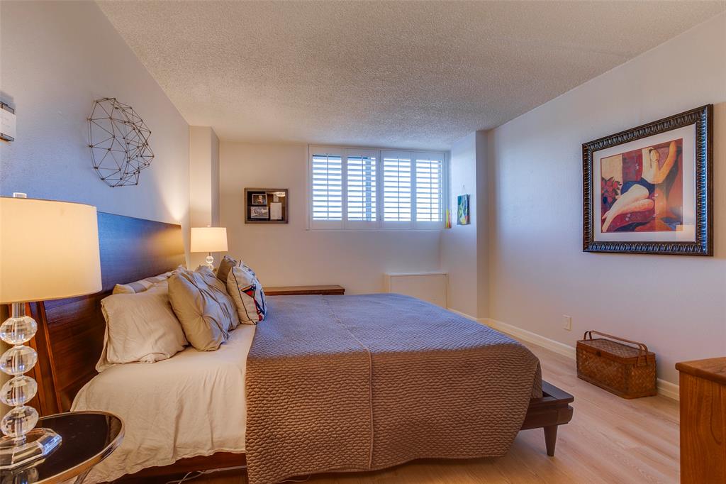 Twenty-One Turtle Creek Condos - Residential