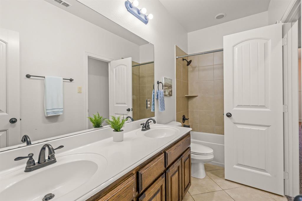Village Park North Ph 2a - Residential