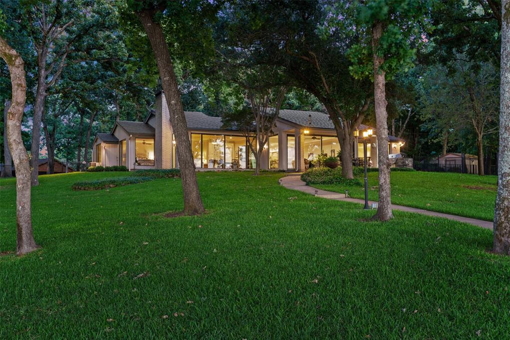 Red Sail - Residential