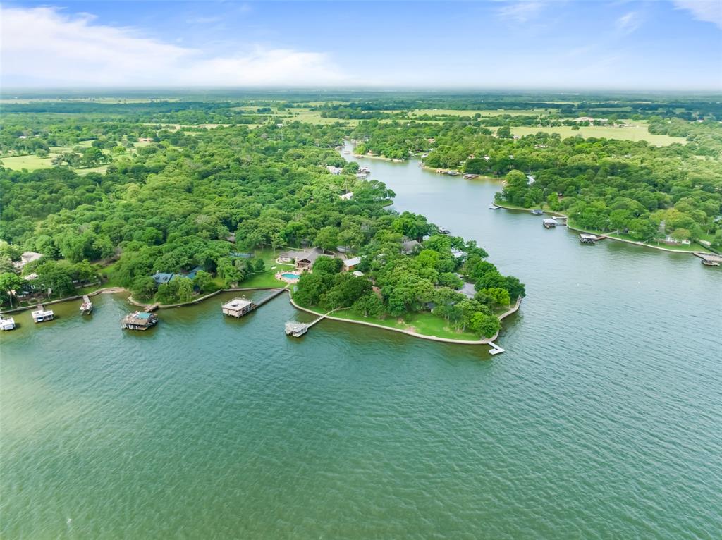 Red Sail - Residential