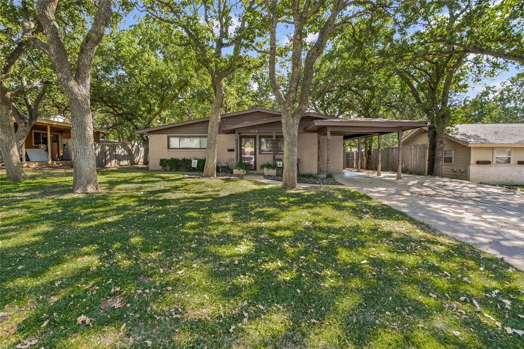 1412 N Rolling Hills Dr