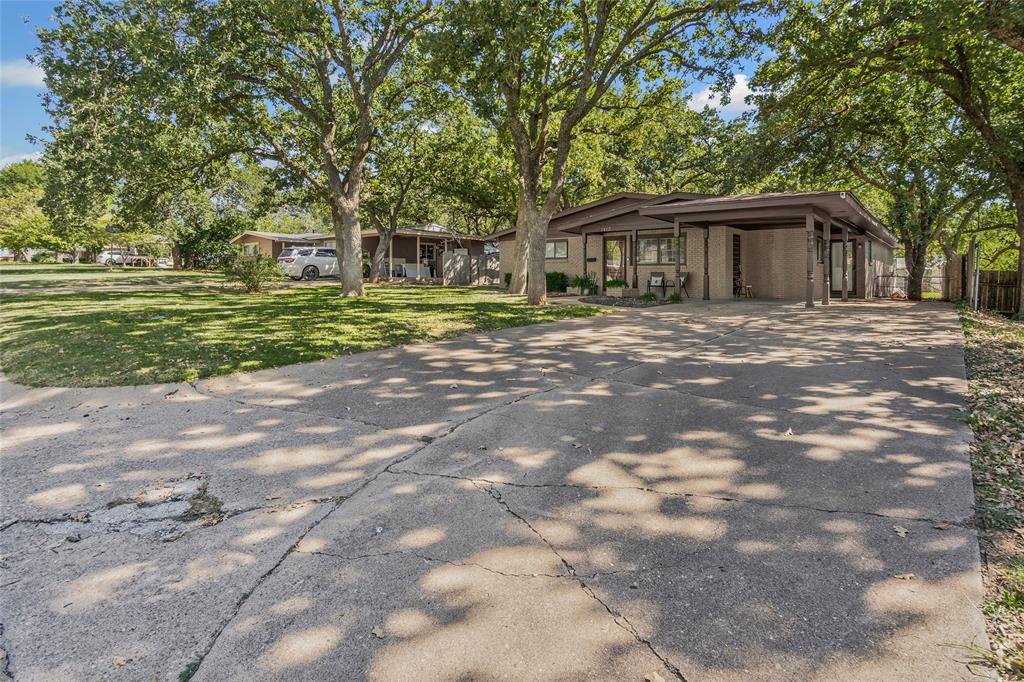 1412 N Rolling Hills Dr