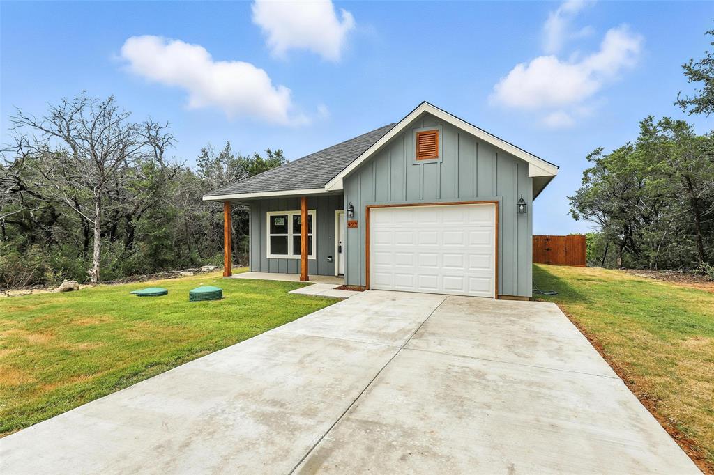 922 Scenic Drive