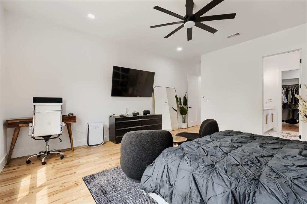 Ravinia Heights - Residential