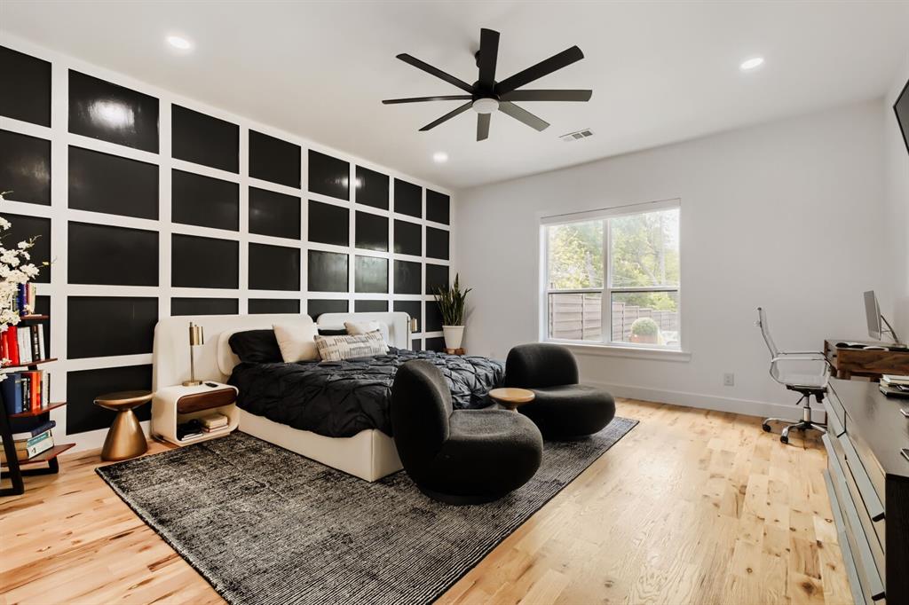 Ravinia Heights - Residential