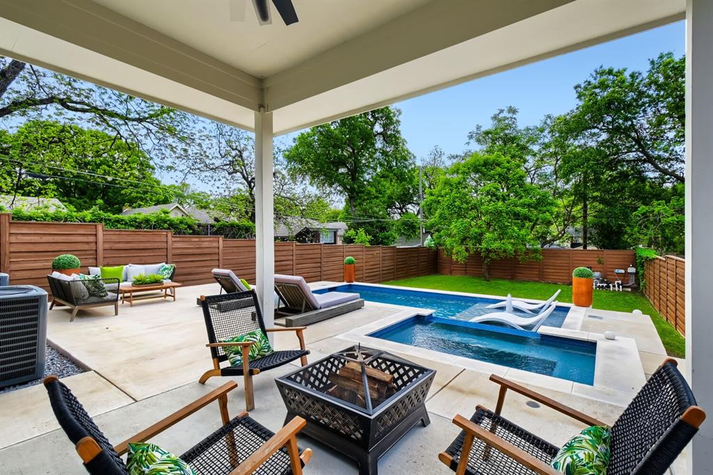 Ravinia Heights - Residential