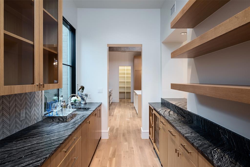 JACKSON HEIGHTS 4 - Residential