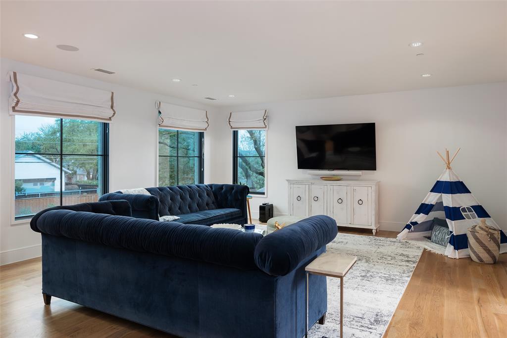 JACKSON HEIGHTS 4 - Residential