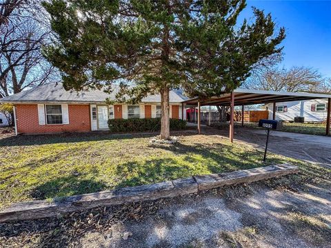 1005 N 7th Street Haskell TX 79521