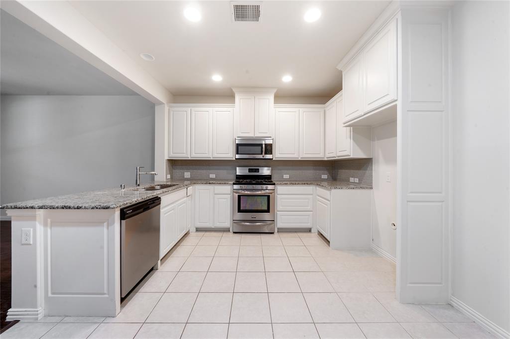 Viridian Village 1e-2 - Residential Lease