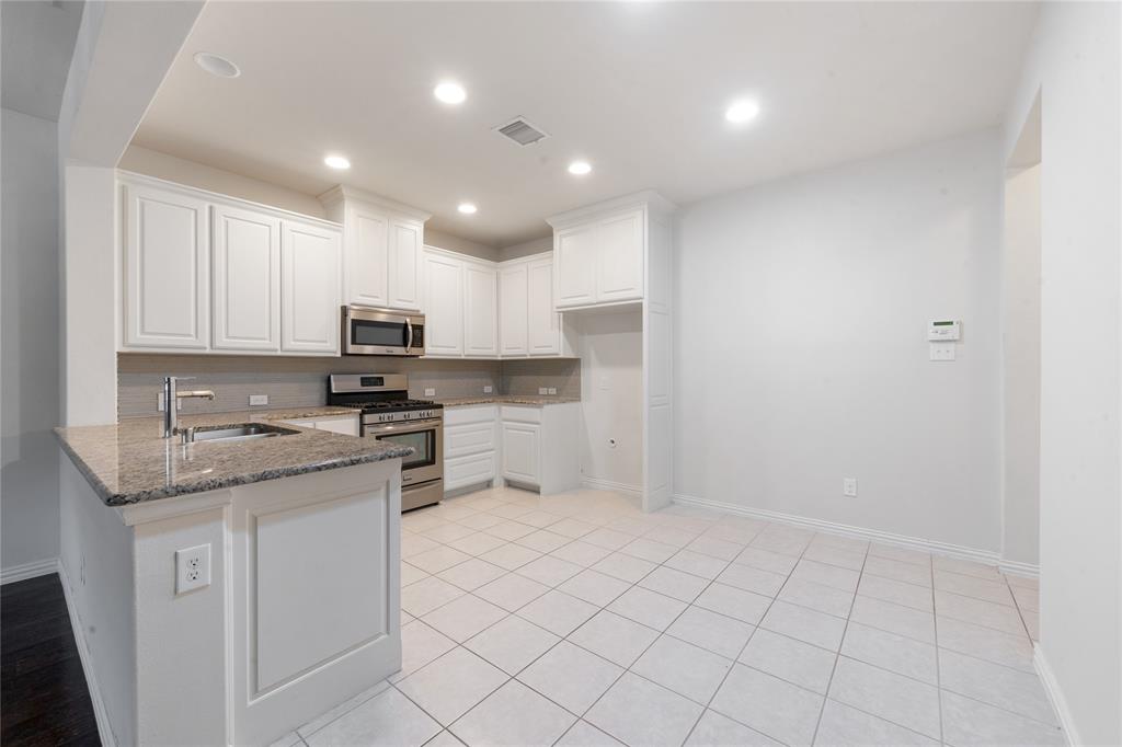 Viridian Village 1e-2 - Residential Lease